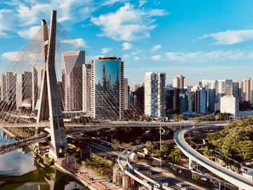 Navan acquires Brazilian TMC Smartrips