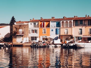 OTAs lead, AI rises and travelers research less: New findings from three key European markets