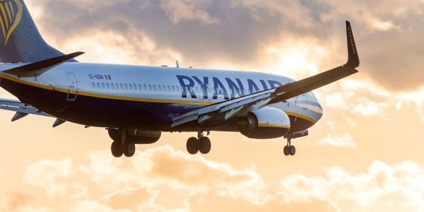 UK investigates Ryanair over family seat fees