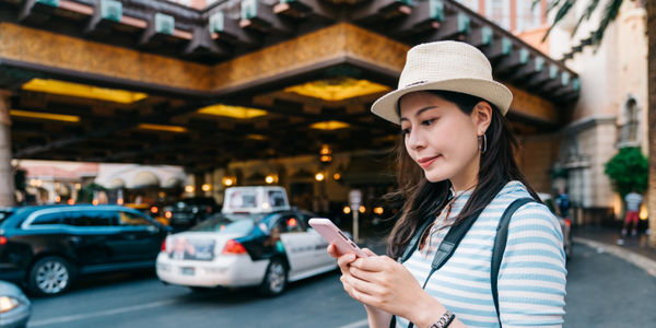 Mews partners with Uber to bring ride booking into hotel operations