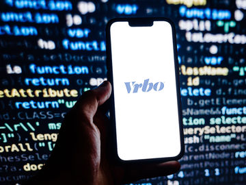 Vrbo launches sponsored search listings globally amid wider product rollout