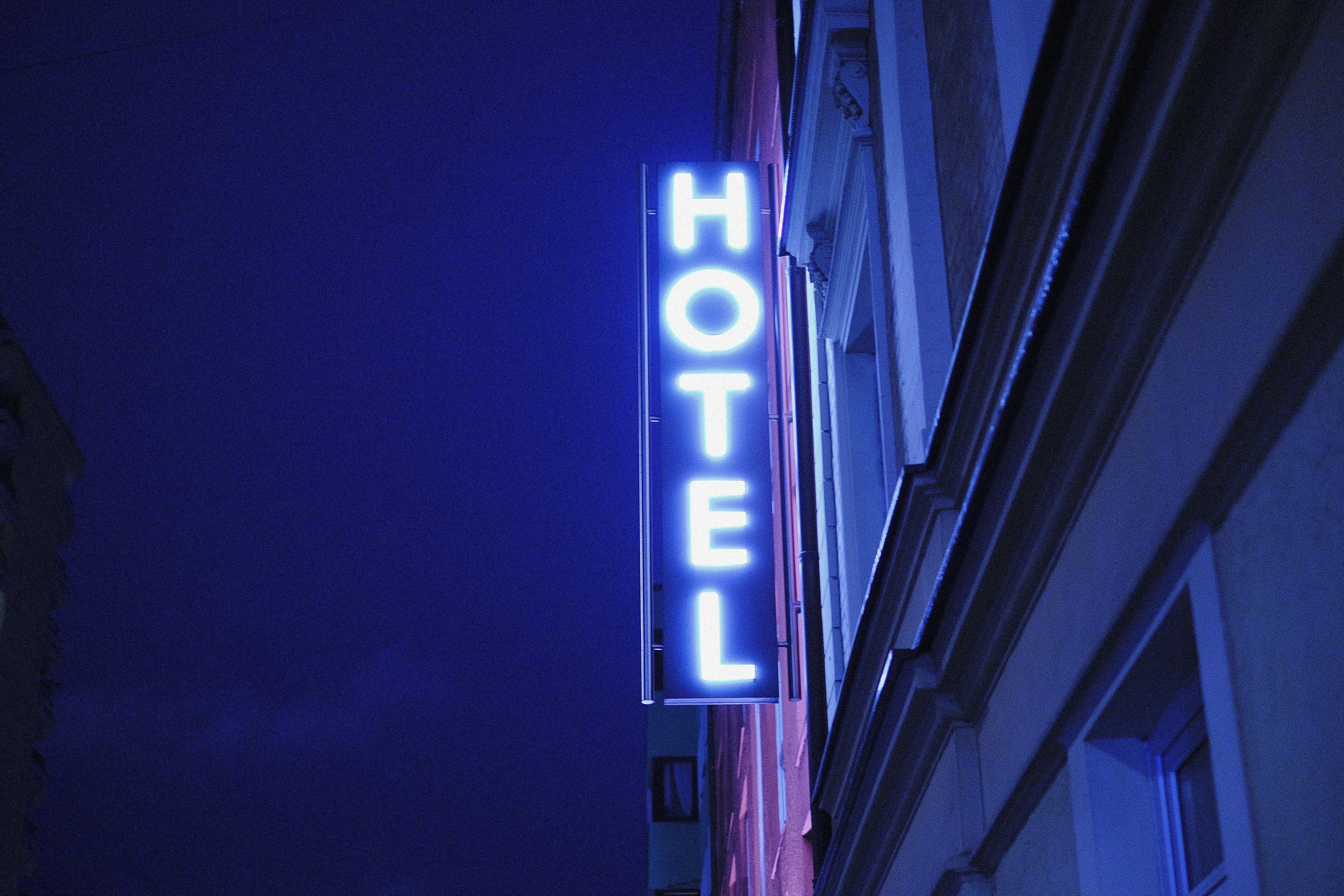 hotel personalization websites