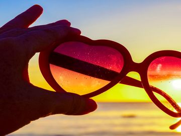  alt="gen-z-loyalty-travel-beach"  title="gen-z-loyalty-travel-beach" 