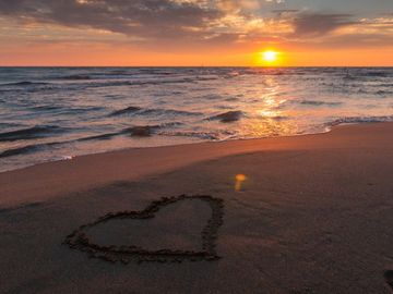 Loyalty goes the extra mile in travel Loyalty goes the extra mile in travel