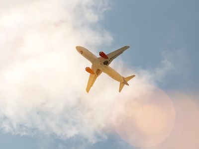 OTAs squeezed as airlines push for distribution control OTAs squeezed as airlines push for distribution control