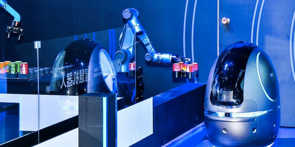 Alibaba hotel robot