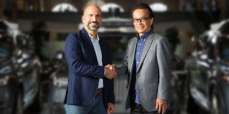 Toyota invests $500M in Uber as part of deal to develop driverless cars