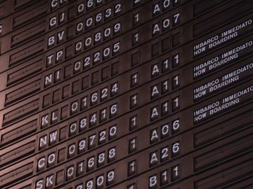 Decoding blockchain, part 3: Flight data management