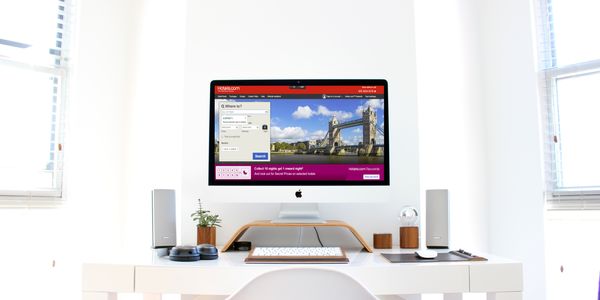 Booking.com and Hotels.com gain from TripAdvisor switch