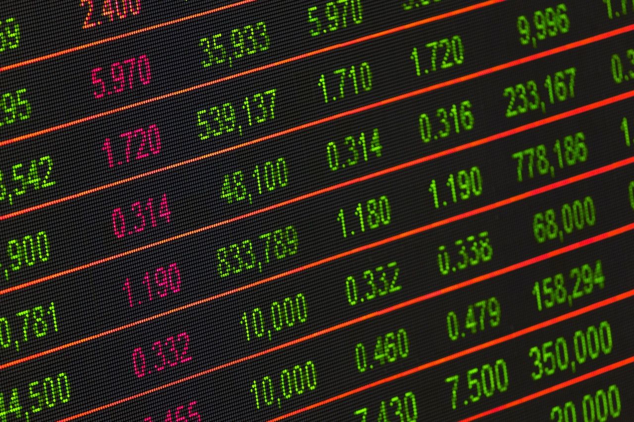 stocks-travel