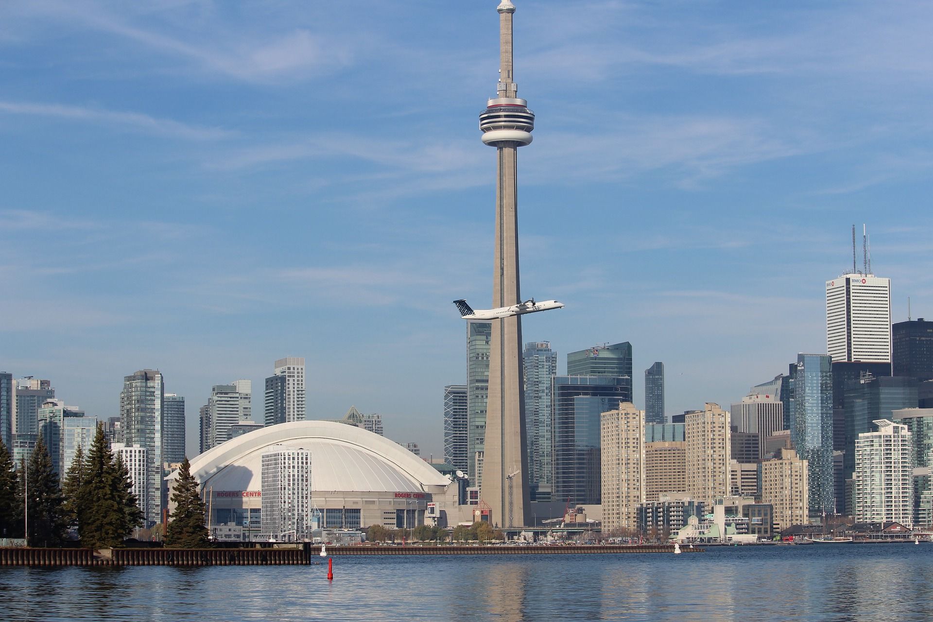 Research Spotlight: Millennials spur growth in Canada's online travel
