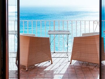 Ryanair offers direct distribution for European hotels via Siteminder Ryanair offers direct distribution for European hotels via Siteminder