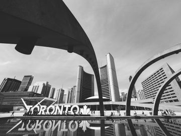 What’s driving decision-making for U.S. and Canadian travelers What’s driving decision-making for U.S. and Canadian travelers