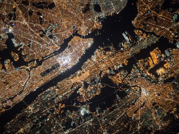 Research Spotlight: US online travel market overview Research Spotlight: US online travel market overview