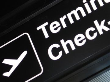 Airline data firm slows quicker updates of ticket prices
