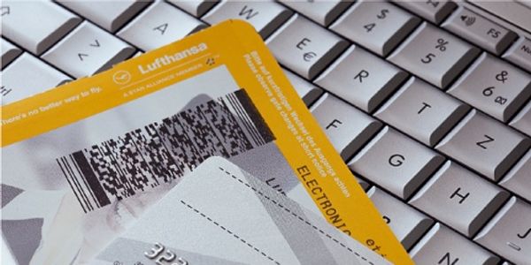 Lufthansa, JetBlue leave no paper trail with corporate-travel tool