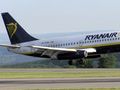 Ryanair throws cheap mobile roaming deal at passengers