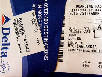 E-ticket frenzy - bag fees, wi-fi and airline lounge access coming in 2010