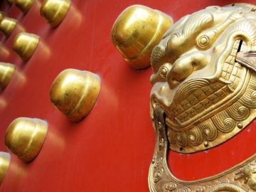 Western online travel firms need to think differently when they come to China