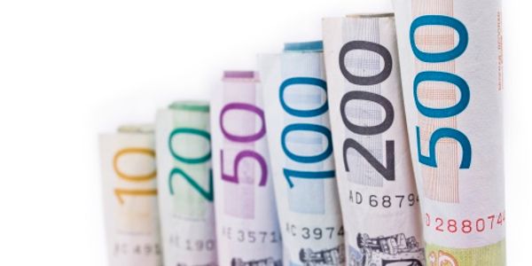 Consumer travel spending trends show glimpses of recovery