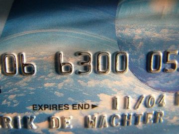 Five tips to avoid getting scammed by travel agents
