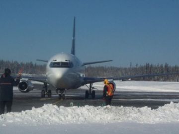 Travel site visits jump 30 per cent as snow hits UK