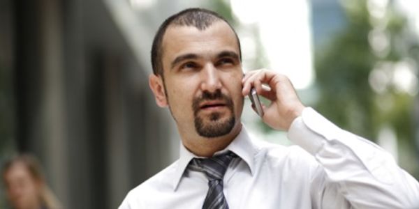 Corporate travel buyers in the dark over customer use of mobiles