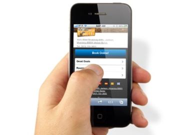 Five essential tips for developing a strong mobile hotel website