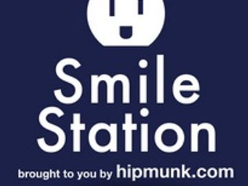 Hipmunk plugs itself with airport recharging station