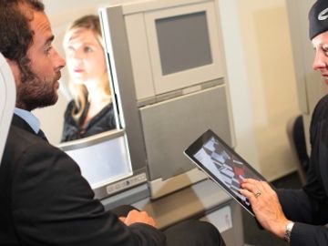 British Airways drops the scroll for the iPad, gives cabin crew new toys