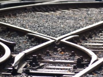 GDS squabbles, how they relate to rail and evolution of the model