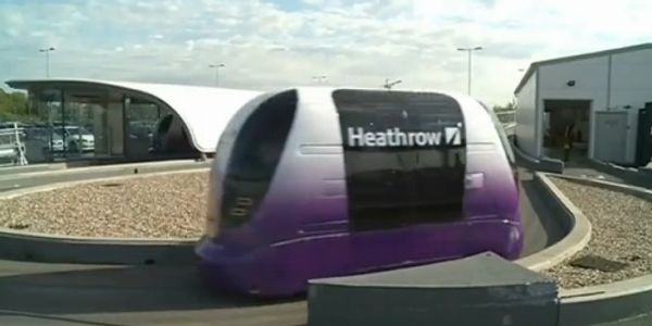Heathrow Airport starts driverless transit service