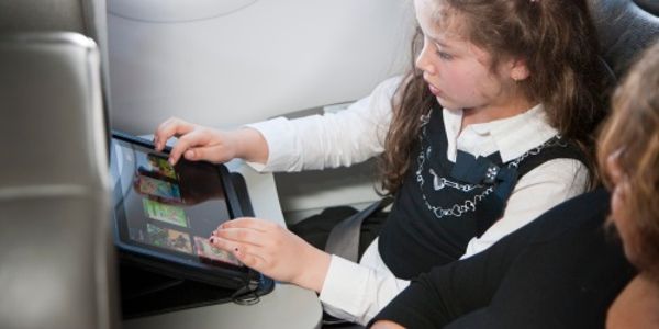 Jetstar introduces iPads for in-flight entertainment