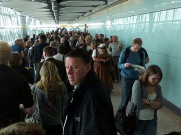 Heathrow Airport queue row escalates as accusations fly over web images ban