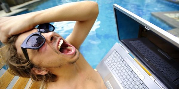 How to use negative feedback about travel to create positive influence
