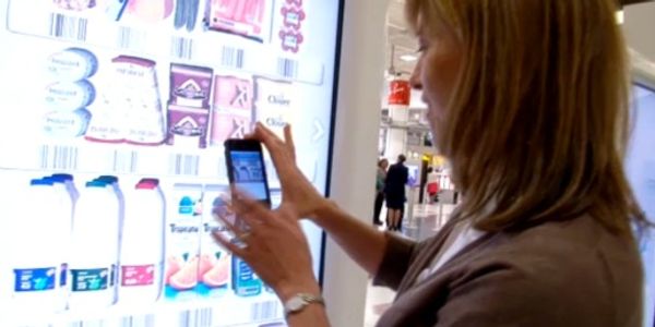 Airport trials mobile scanning booths to let passengers buy groceries for when they return home