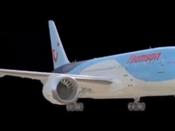 Thomson spends big to unveil the Dreamliner, but where's the Dreamliner?