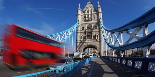Thomson loses ground, Ryanair creeps up on EasyJet - Top UK travel websites, March 2013