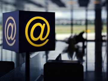 UPDATE: Tech media gets punked: Google is NOT acquiring ICOA, a US provider of wifi to airports and other high traffic public areas