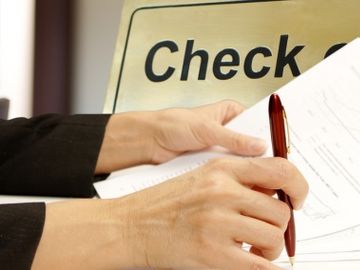 If you do not have a blog, your hotel website is dead