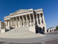 Booking.com crawls towards TripAdvisor - Top US travel websites, April 2013