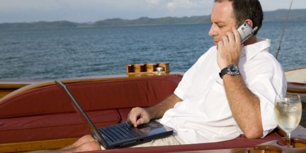 Cruisers: Book a trip online but ditch the technology on-board
