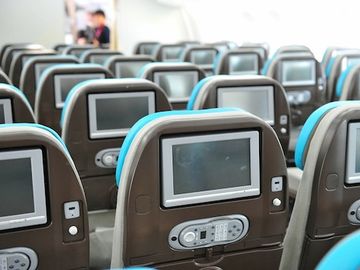 Travellers want wifi in hotels to be free, but Asian travellers happy to pay for in-flight web