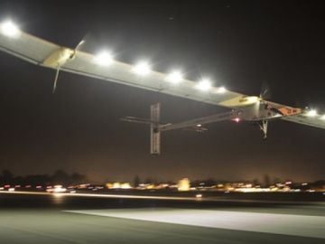 Solar powered plane begins historic flight - in the dark