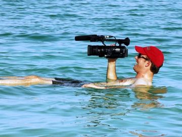 Visual opinions - Understanding video reviews in the travel industry