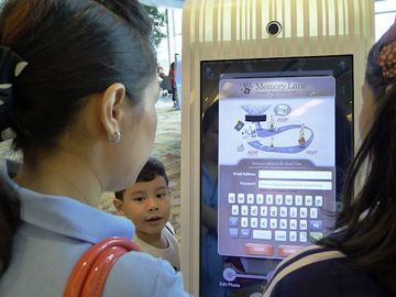 Tree of (social media) life comes to Singapore airport