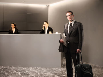 Travel management companies are increasingly working with corporate travel managers, study finds