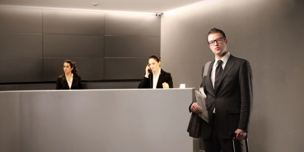 Travel management companies are increasingly working with corporate travel managers, study finds