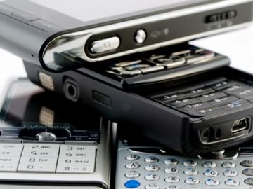 Must. Stay. Connected. Pictures, wifi and gadgets top the list for travellers