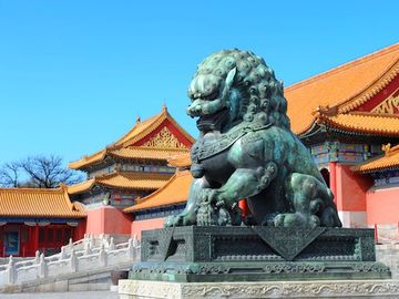 Don't rub your eyes - Chinese travel sector worth almost $100 billion